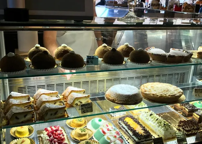 Romana 住宿加早餐酒店 2*