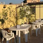 Romana Couette-café 2*