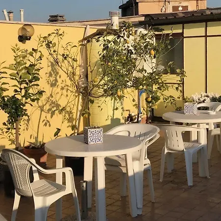 Romana Couette-café 2*